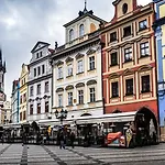 Апартаменты Design Havelska